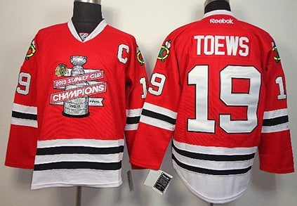 Jonathan Toews Chicago Blackhawks red jersey
